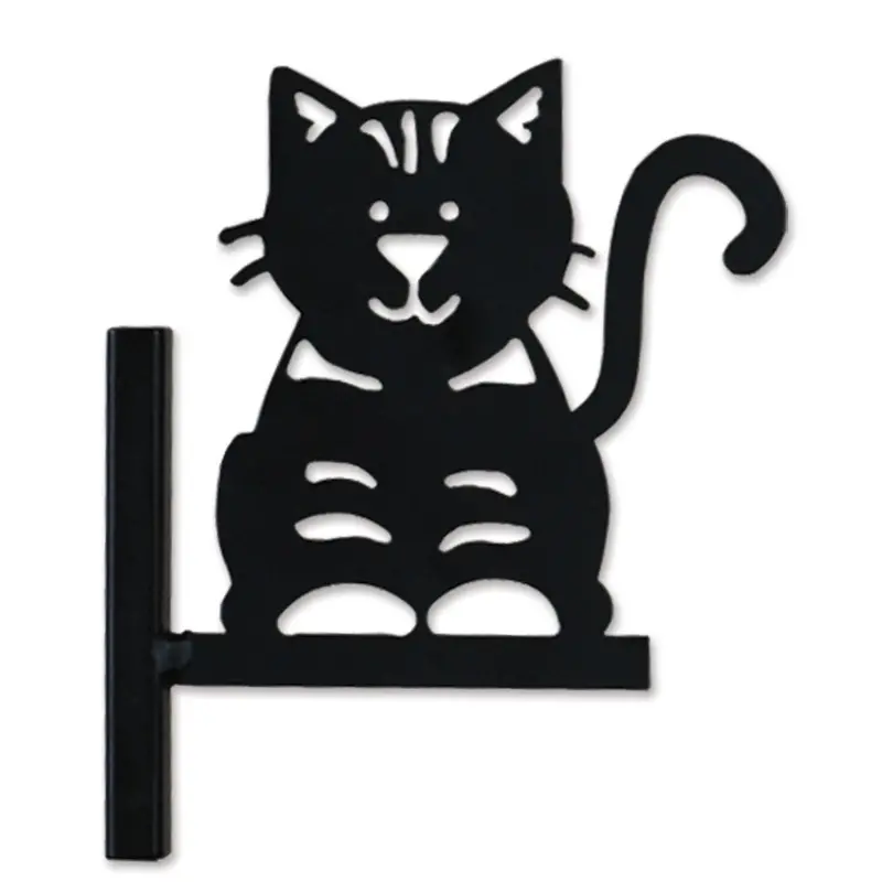 Adorable Kitten Flag Pole Ornament 1