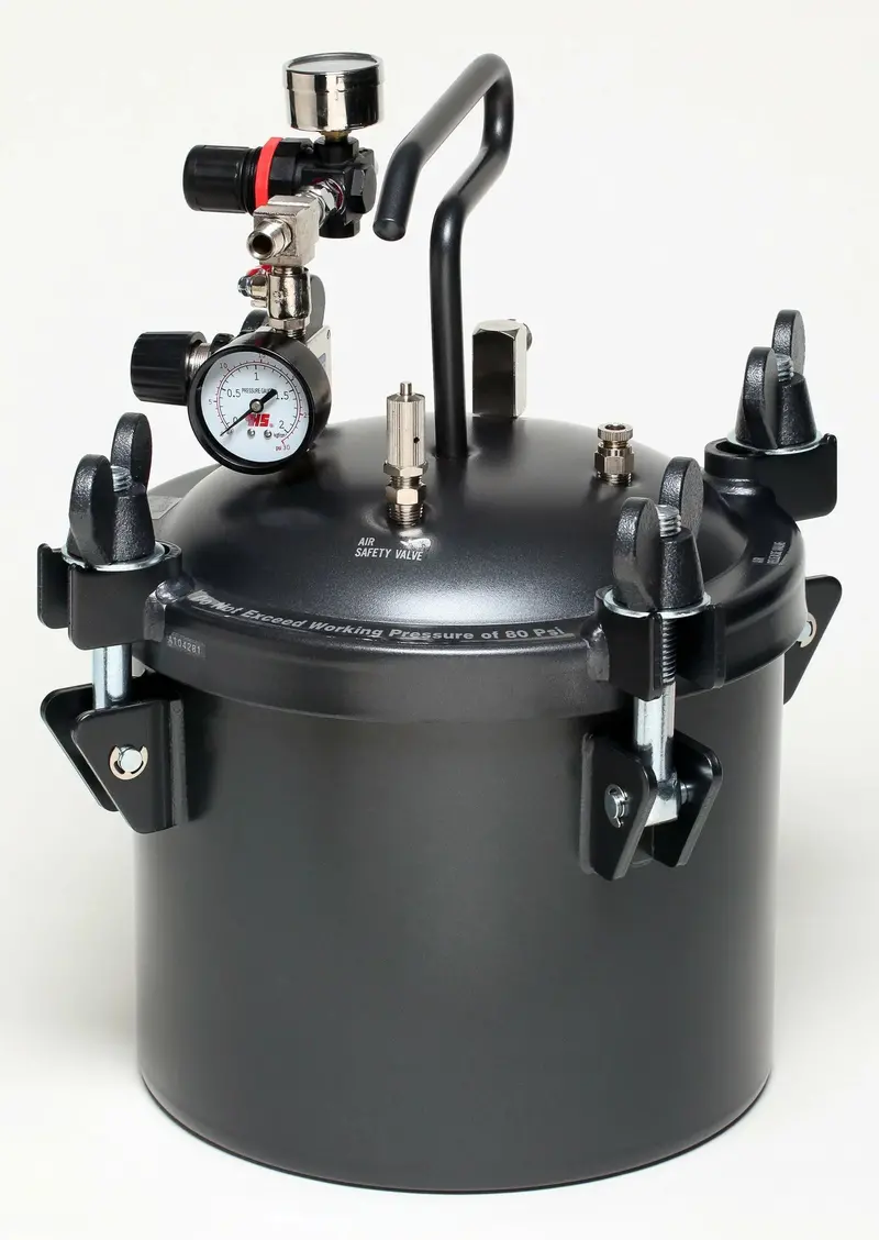 Apollo 4500 Series 2.5-Gallon Compressed-Air Pressure Pot System 1