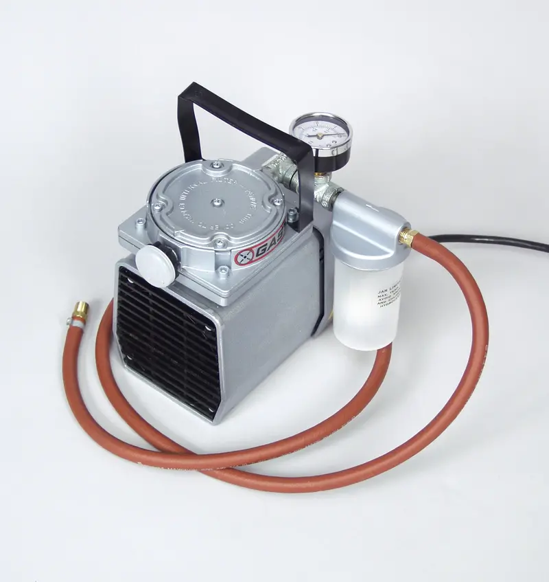 Electric Vacuum Pump Kit With Universal Fittings For Dust Extraction Systems 1