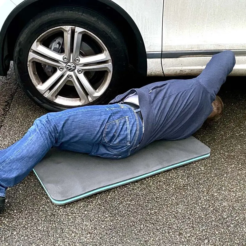 Extra-Large Triple-Laminated Foam Kneeling Pad – Mechanic, Gardener & Diy Workshop Comfort Mat 1