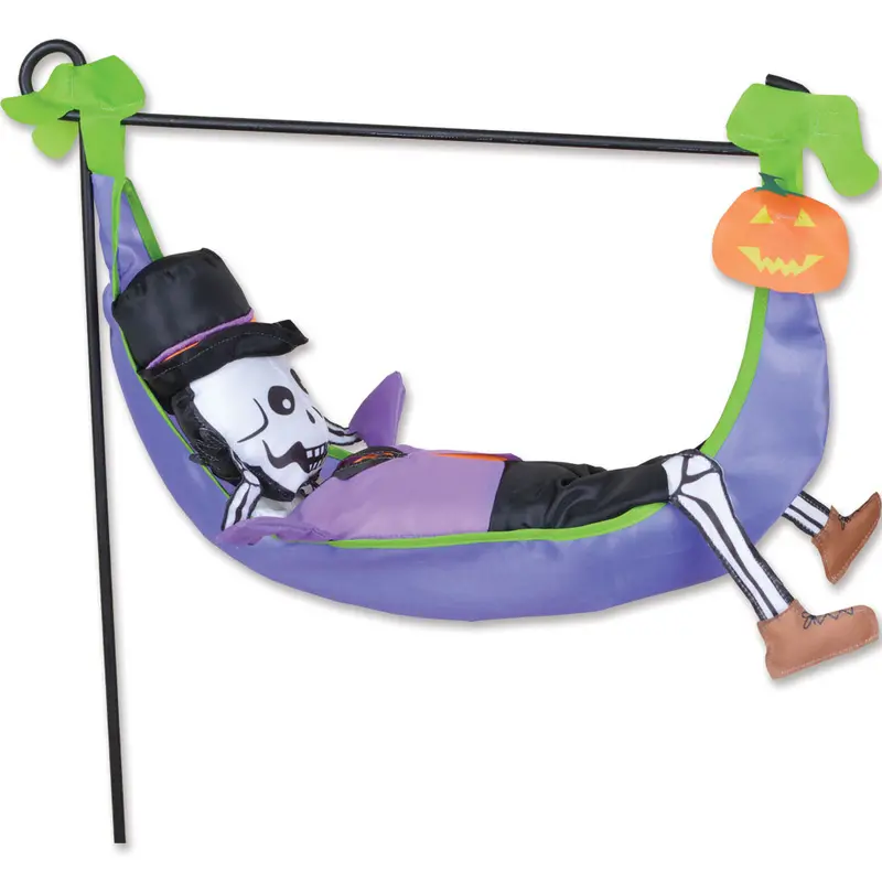 Garden Charm Skeleton Decor 1