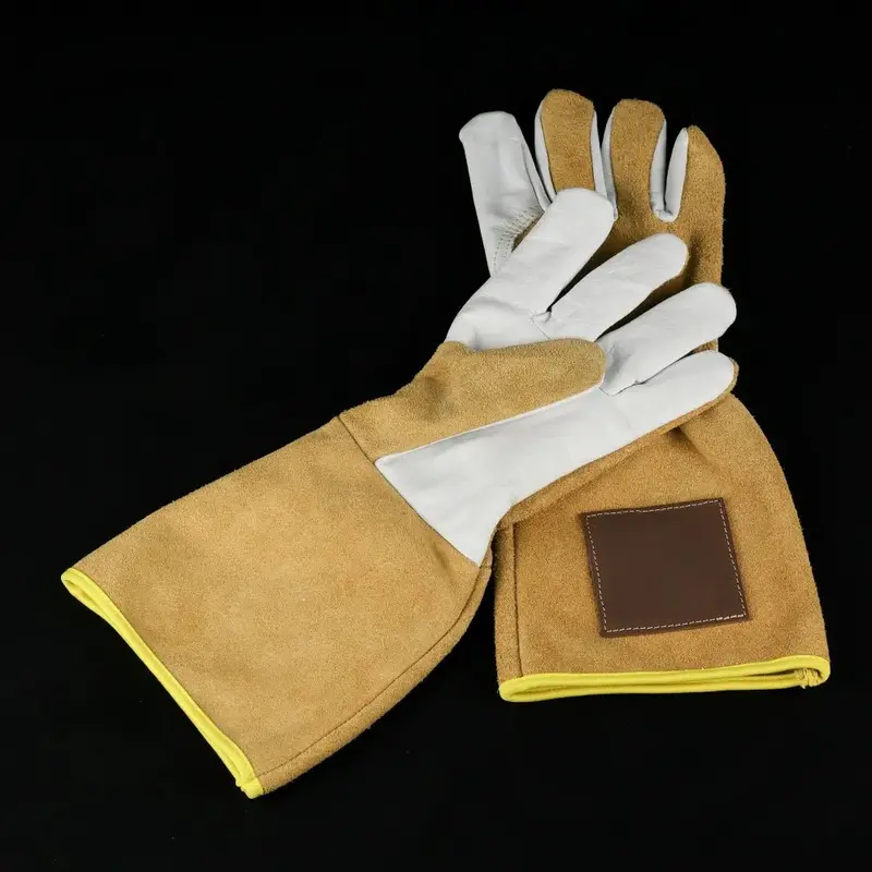 Heat-Resistant Blacksmith & Welding Gloves – Matte Black 1