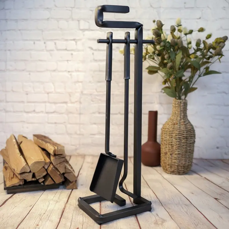 Modern Fireplace Tool Set – Stainless Steel & Ergonomic Design 1